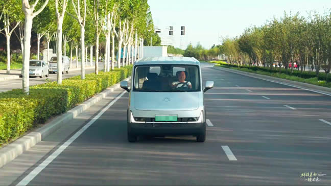 δ-1.jpg
