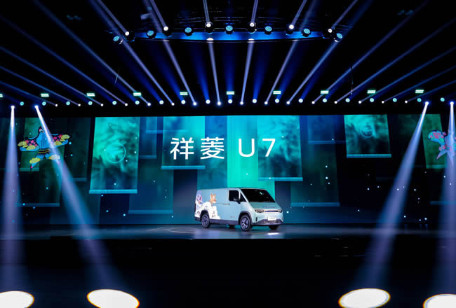 δ-4.jpg